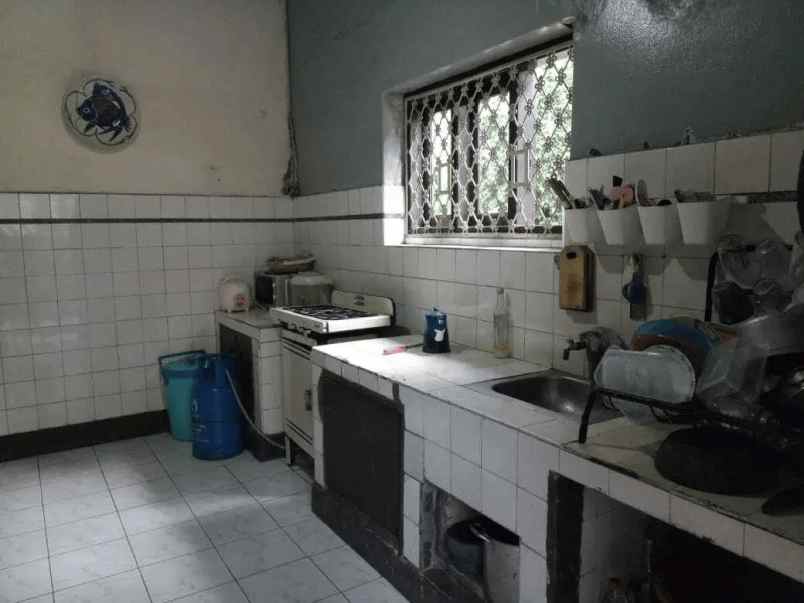 dijual rumah dr rajiman