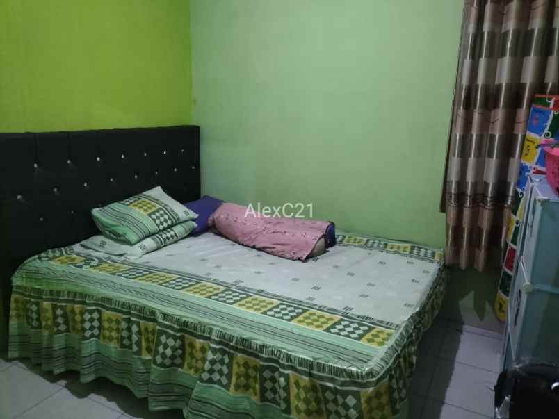 dijual rumah duren sawit