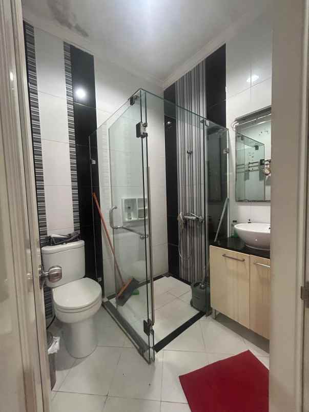 dijual rumah gading kirana kelapa gading