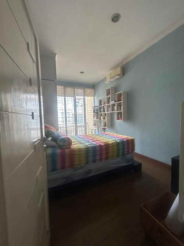 dijual rumah gading kirana kelapa gading