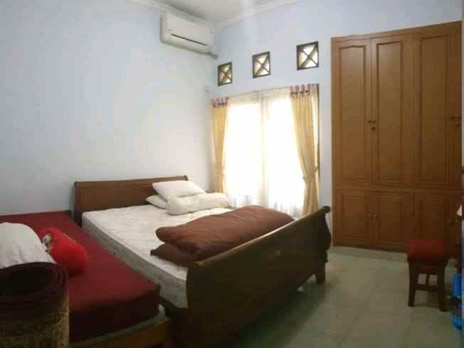 dijual rumah galaxy
