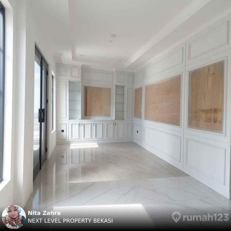 dijual rumah galaxy