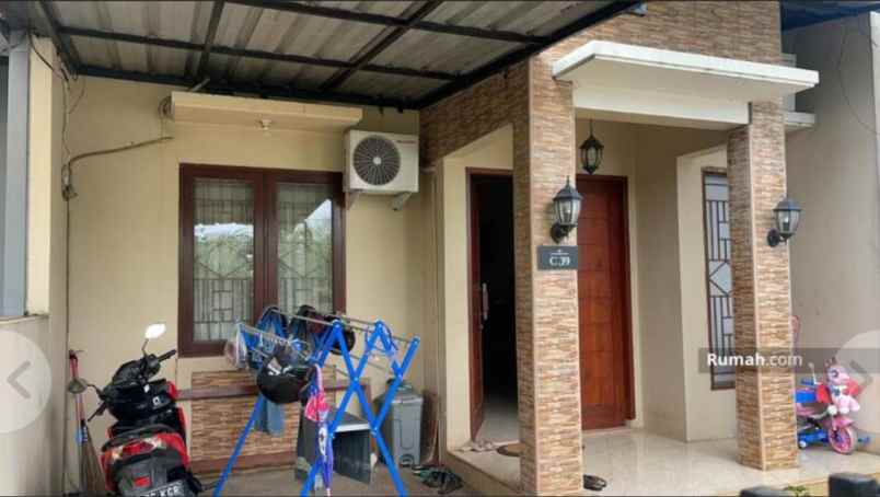 dijual rumah galaxy bekasi selatan