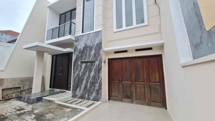 dijual rumah galaxy bumi permai araya 2