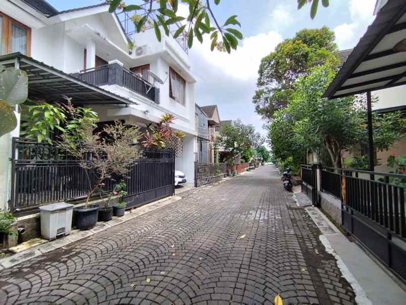 dijual rumah gamping