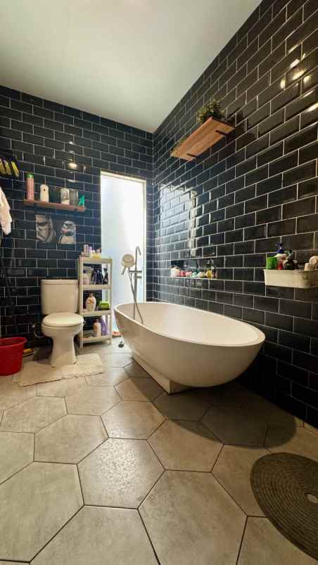 dijual rumah gegerkalong permai