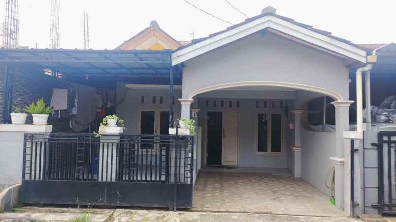 dijual rumah graha harapan indah bumyagara