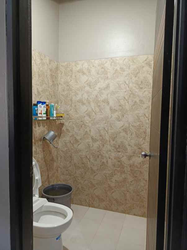 dijual rumah grand sharon residence