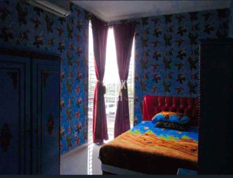 dijual rumah green park residence jati