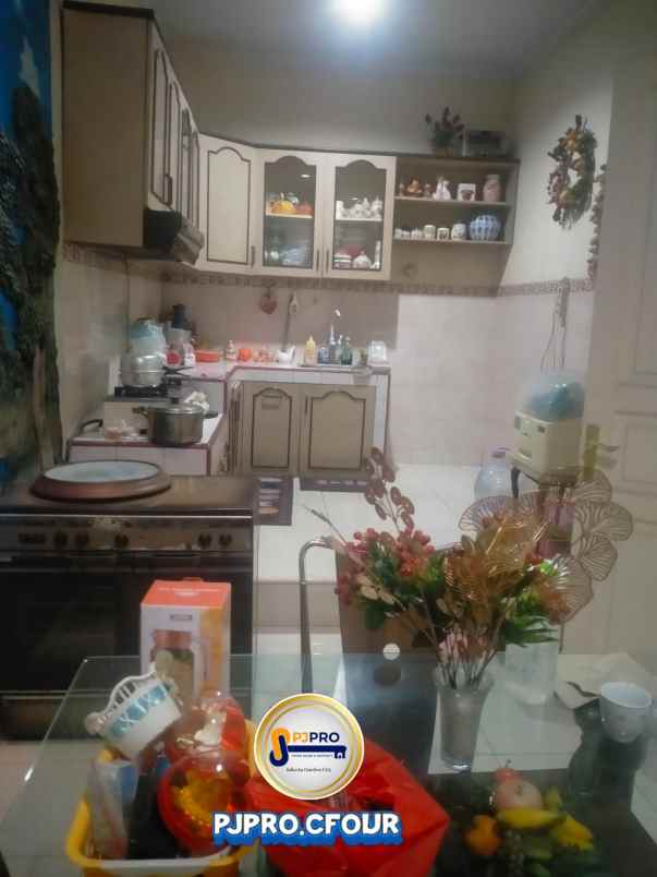 dijual rumah harapan indah cluster