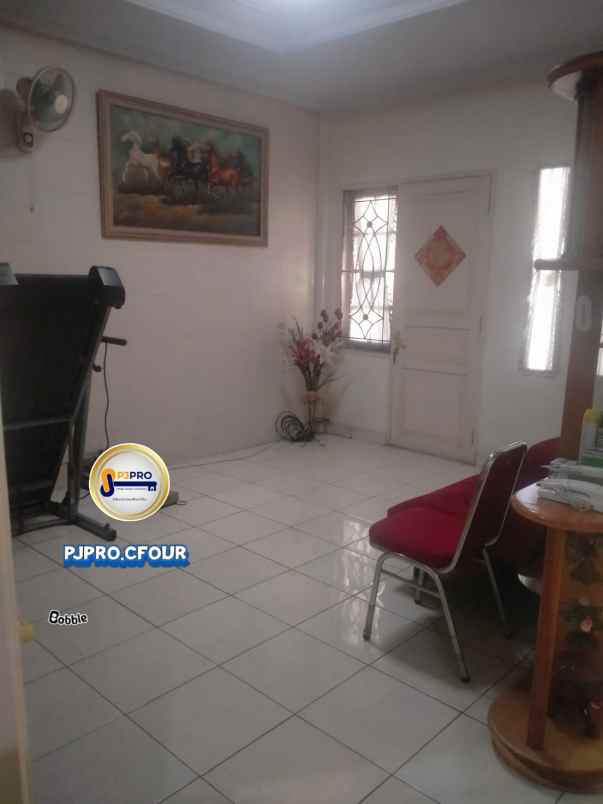 dijual rumah harapan indah cluster