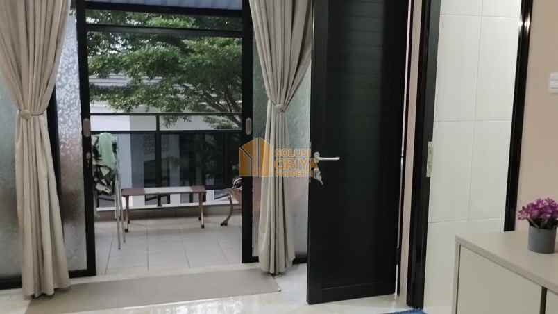 dijual rumah hook full furnished shm pusat kota bogor