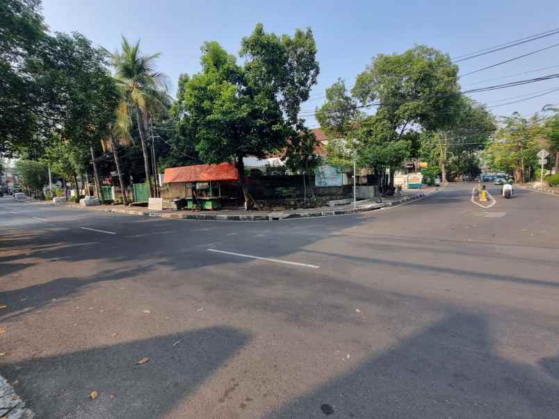 dijual rumah hook jl tongkol rawamangun jakarta timu