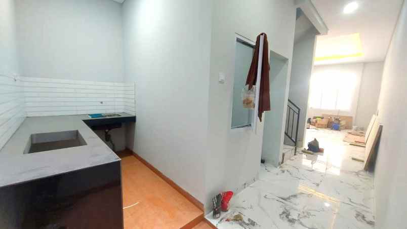 dijual rumah imperial gading sukapura