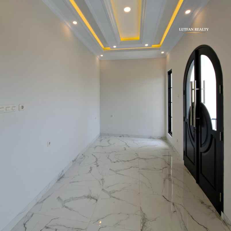 dijual rumah jagakarsa raya