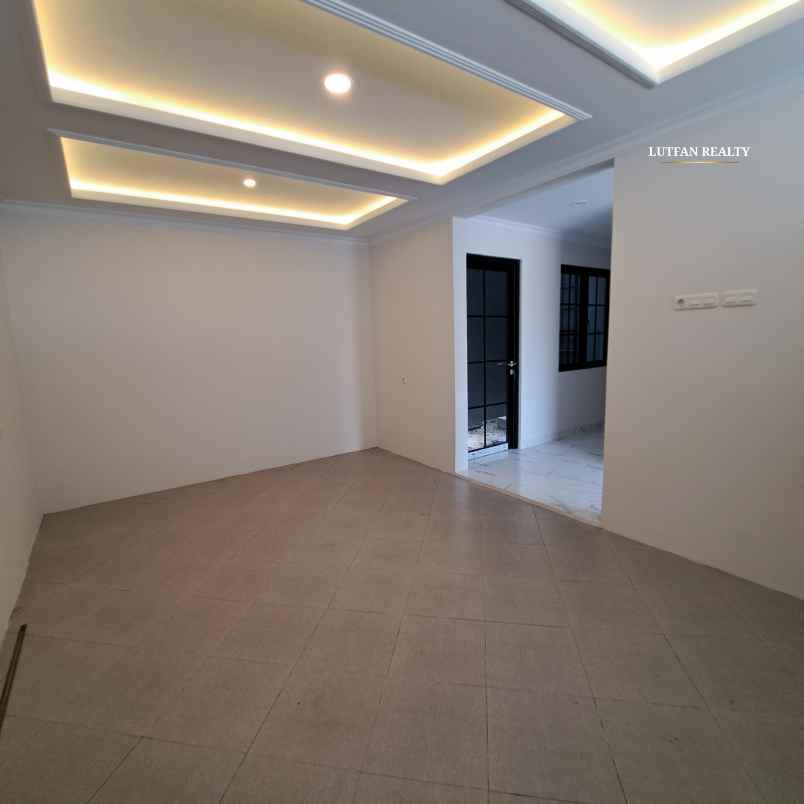 dijual rumah jagakarsa raya