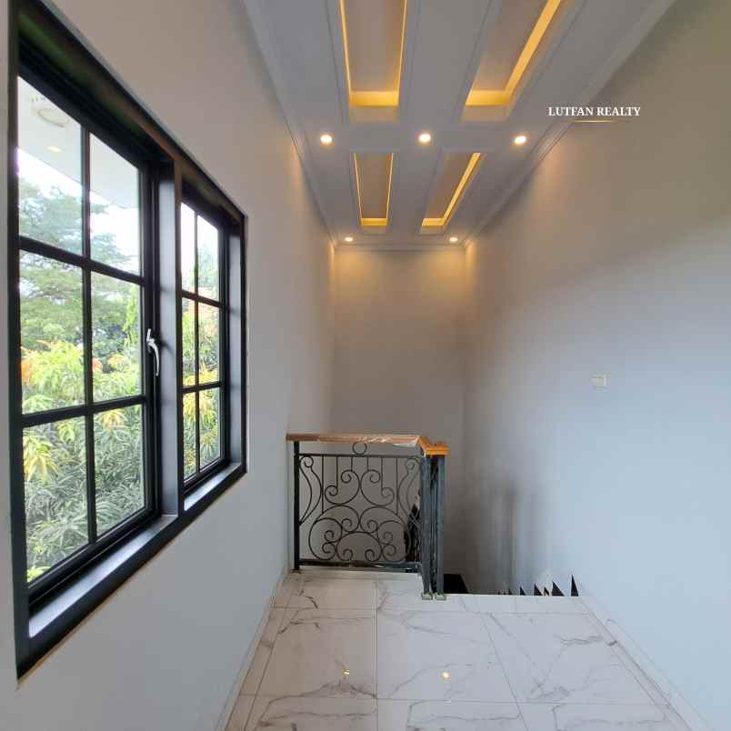 dijual rumah jagakarsa raya