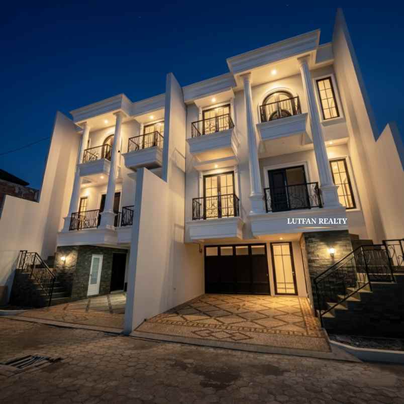 dijual rumah jagakarsa raya