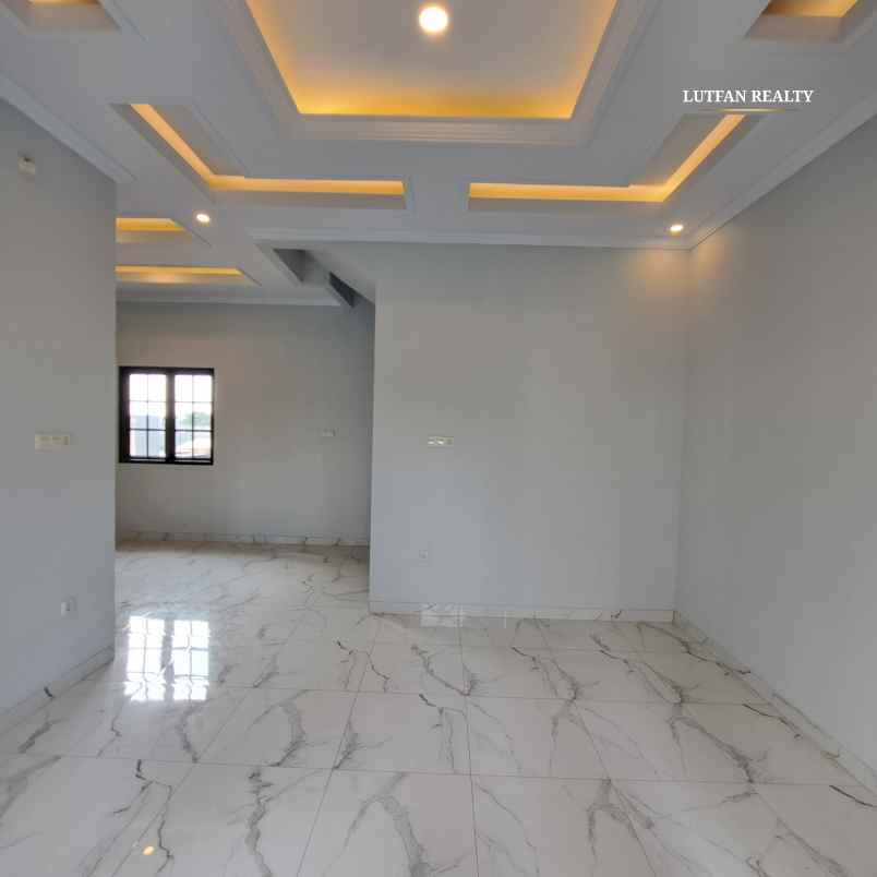 dijual rumah jagakarsa raya