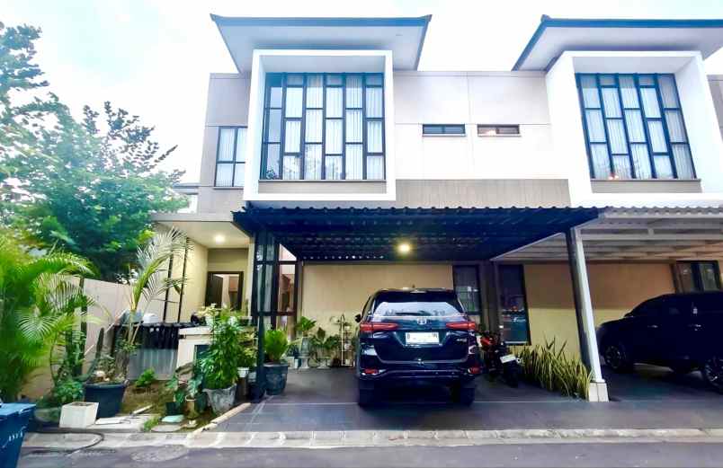 dijual rumah jakarta garden city