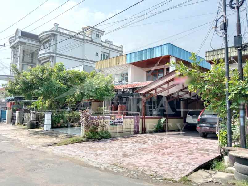 dijual rumah jalan chairil anwar kota pontianak