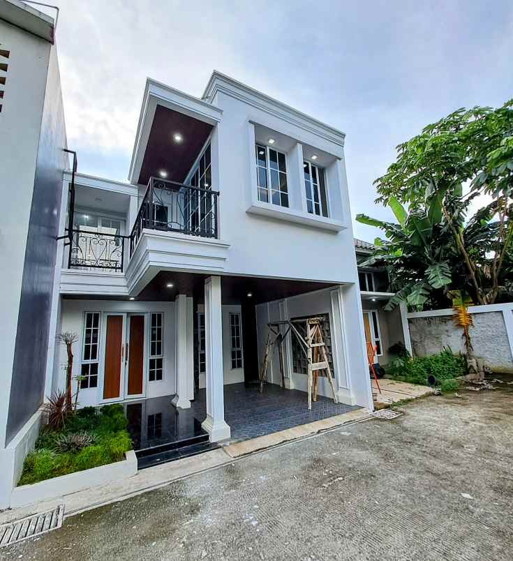 dijual rumah jalan curug agung tanah