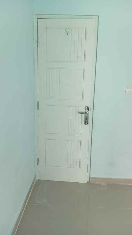 dijual rumah jalan gang masjid