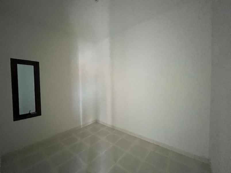 dijual rumah jalan gorda