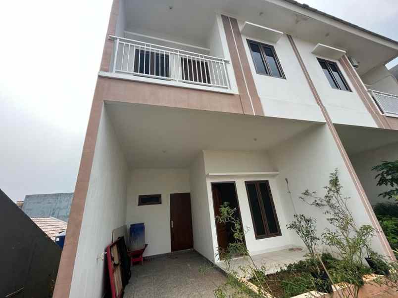 dijual rumah jalan gorda