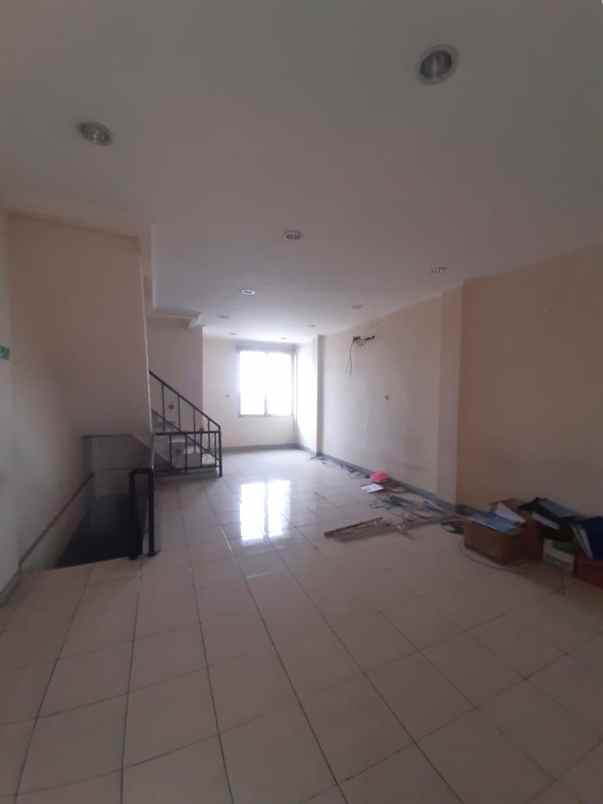 dijual rumah jalan harapan indah raya