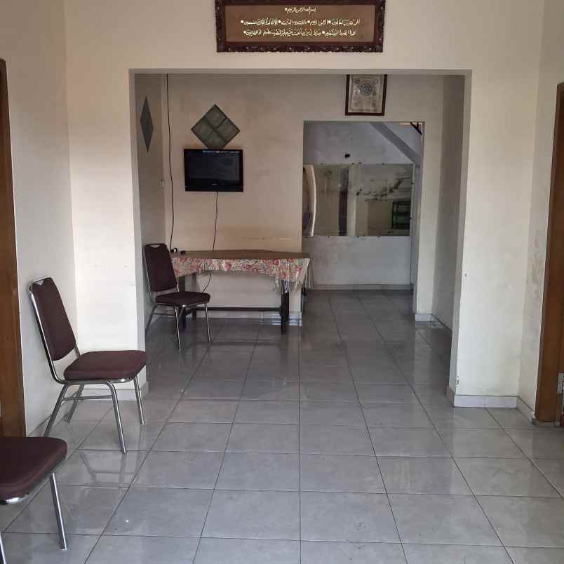 dijual rumah jalan jaksa agung suprapto