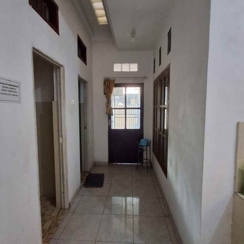 dijual rumah jalan jaksa agung suprapto