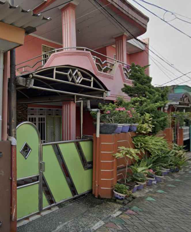 dijual rumah jalan kakatua