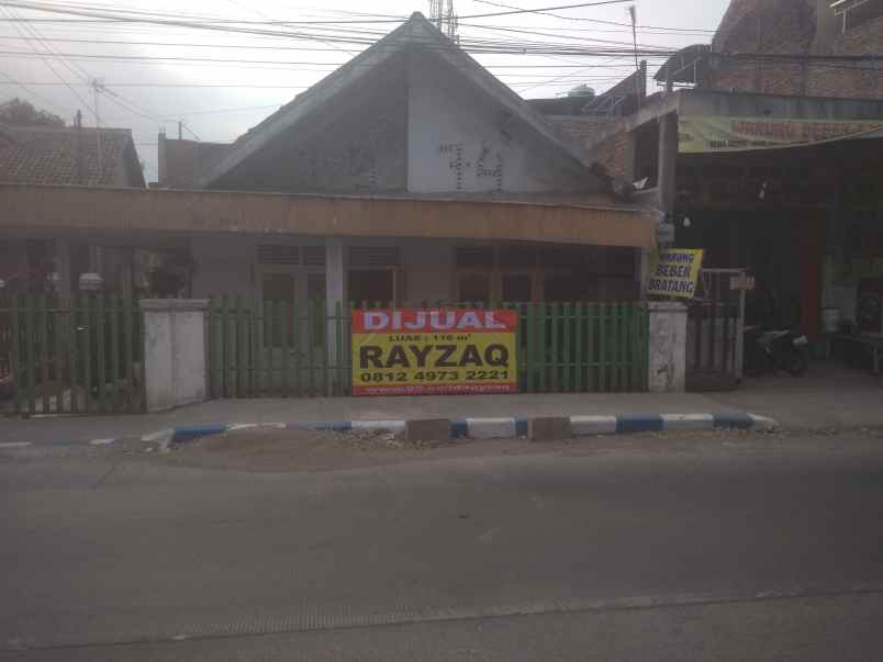 dijual rumah jalan kh mansyur pasuruan