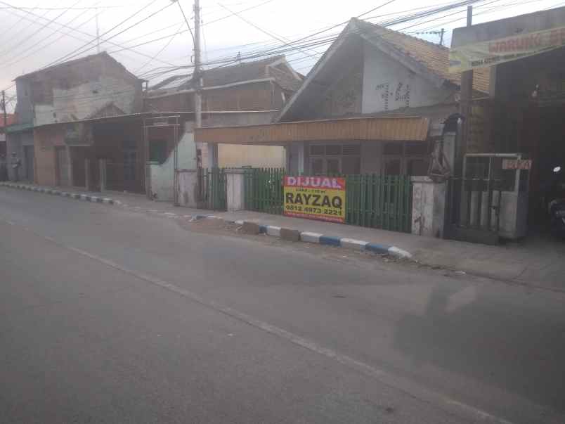 dijual rumah jalan kh mansyur pasuruan