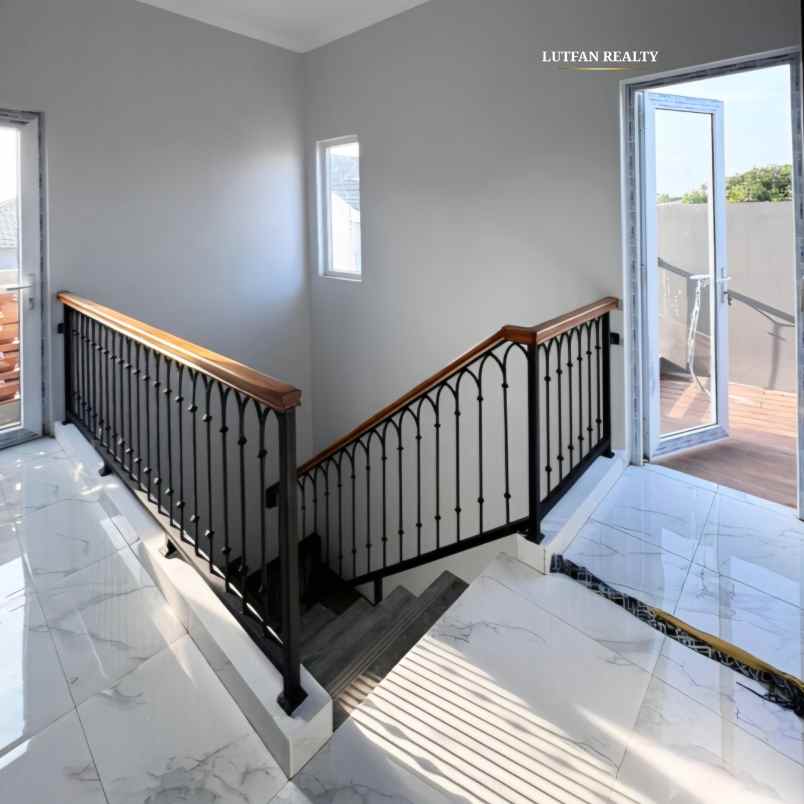 dijual rumah jalan limo raya