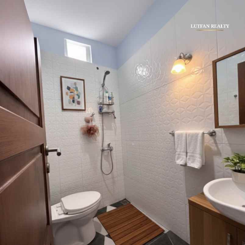 dijual rumah jalan limo raya