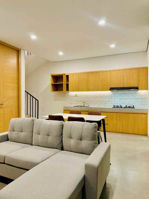 dijual rumah jalan palagan ngaglik