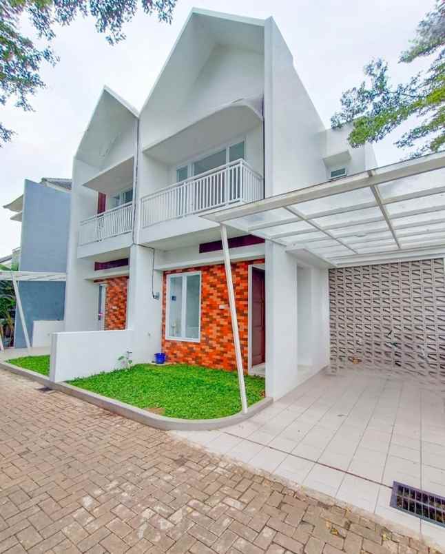 dijual rumah jalan raya jombang ciputat
