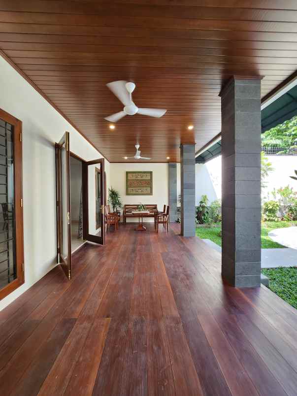 dijual rumah jalan raya pejaten jakarta