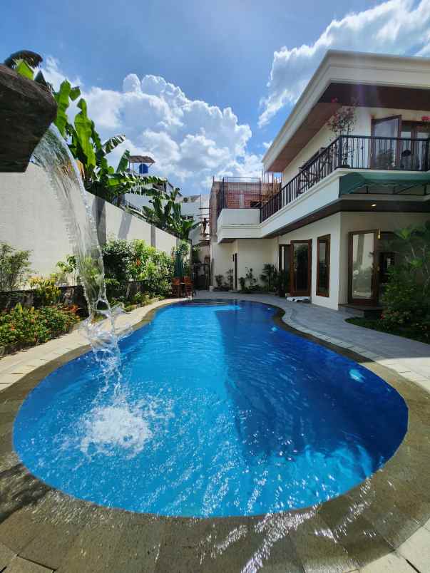 dijual rumah jalan raya pejaten jakarta