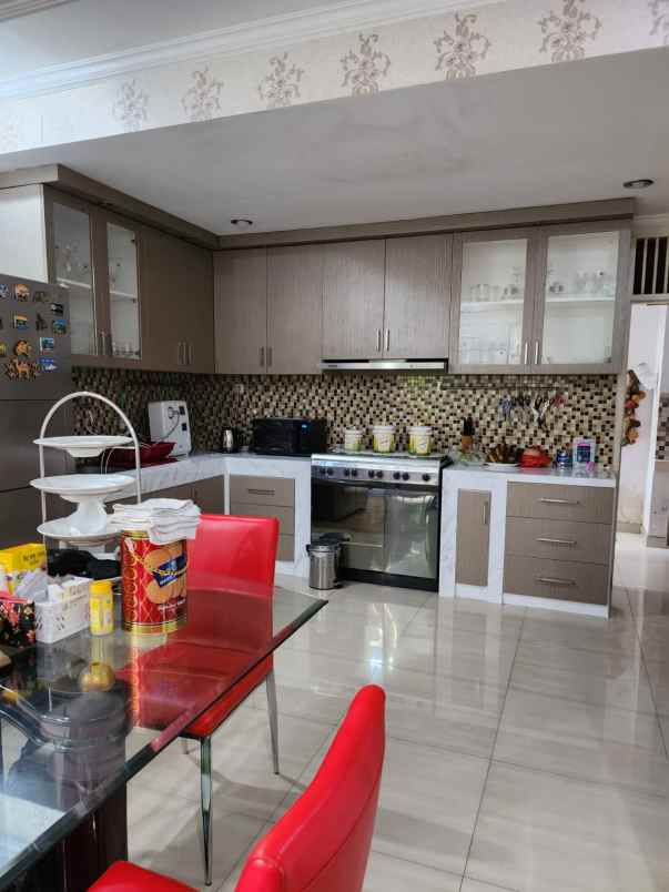 dijual rumah janur indah kelapa gading