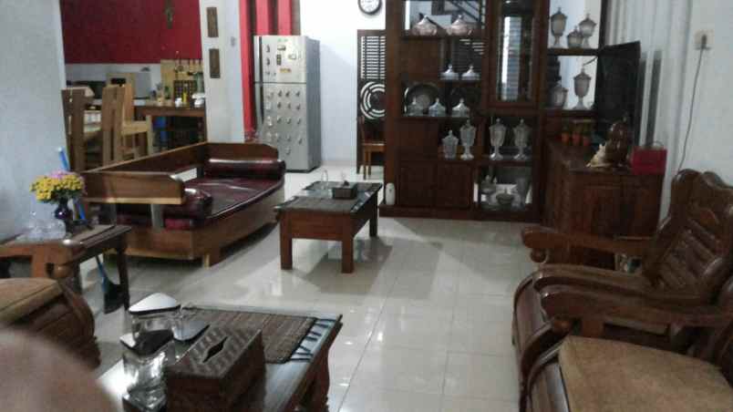 dijual rumah jatimulya kec cilodong