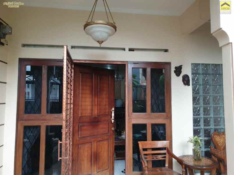 dijual rumah jatisari