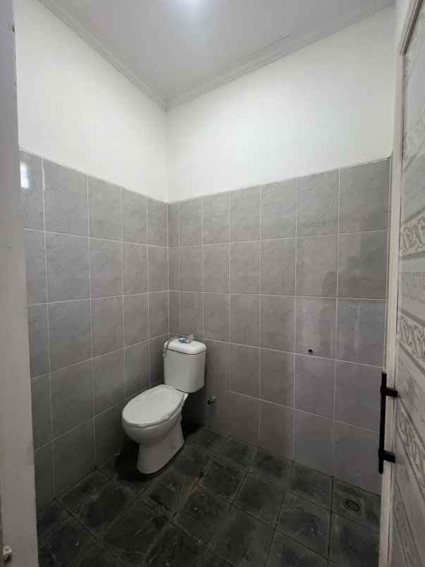 dijual rumah jatisari