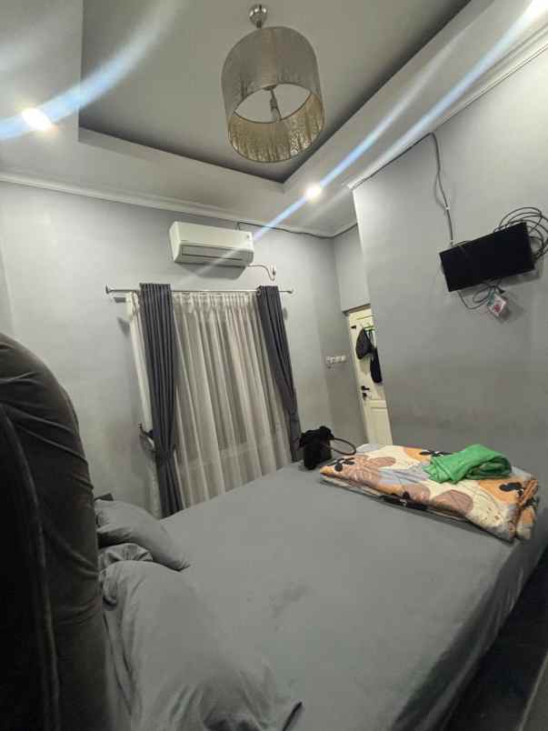 dijual rumah jatiwaringin bekasi