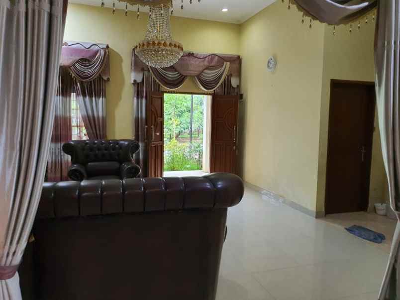 dijual rumah jl anggrek 3 tirtajaya kec