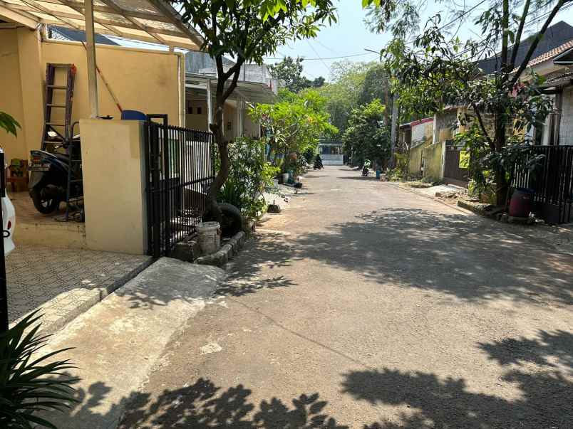 dijual rumah jl azalea jatimulya kec