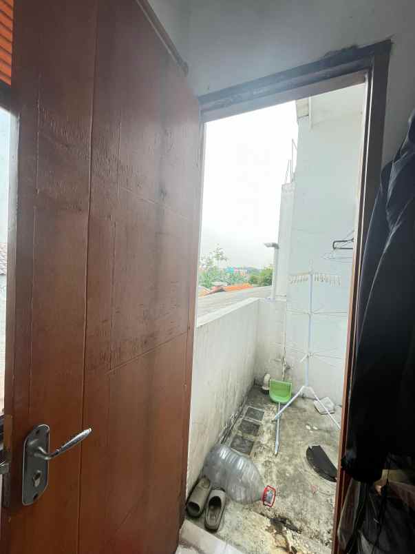 dijual rumah jl bakti abri pekapuran depok