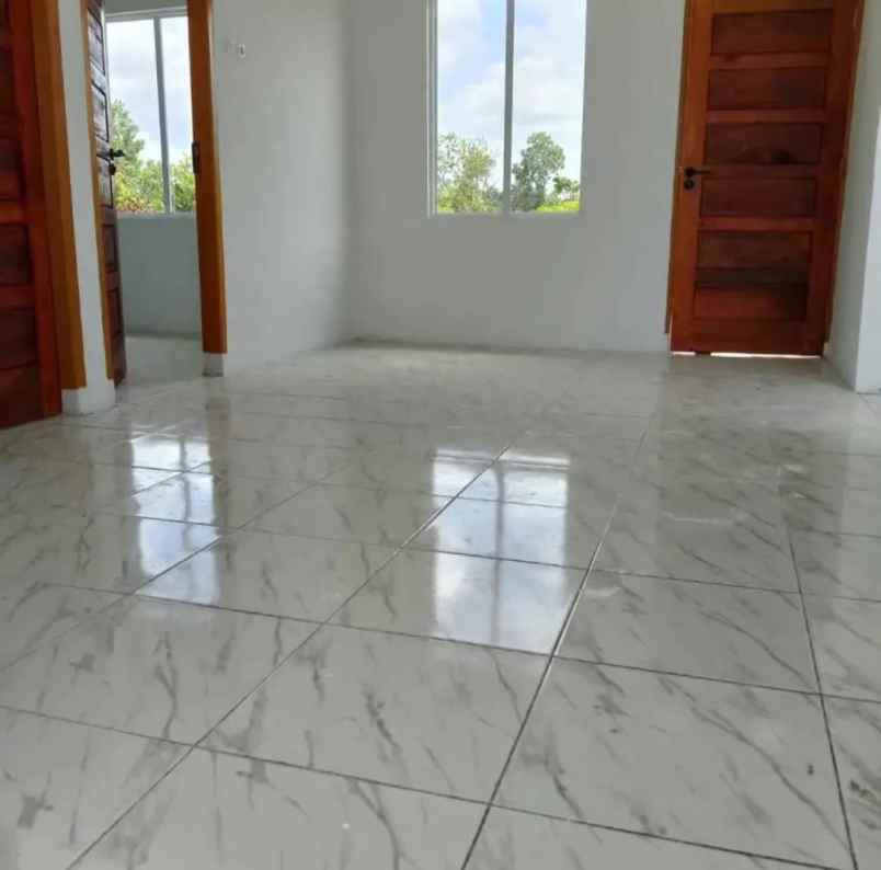 dijual rumah jl bupati